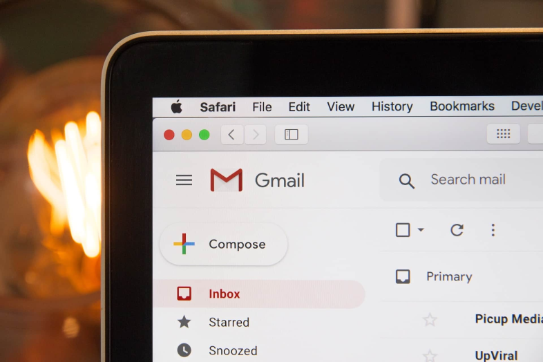 Come scrivere esempi di email di scuse